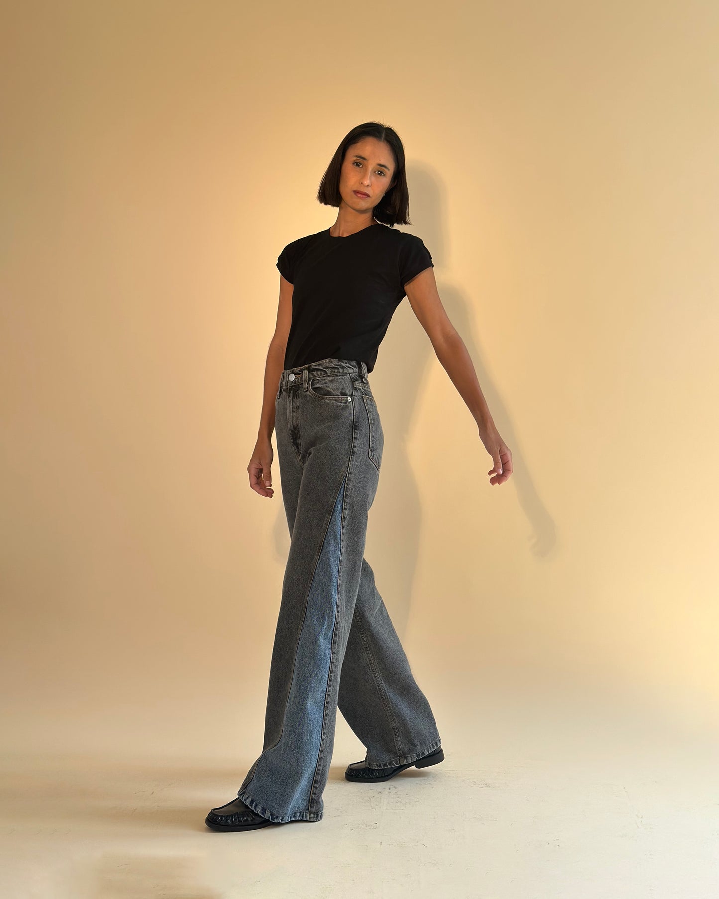 TWO TONES JEANS